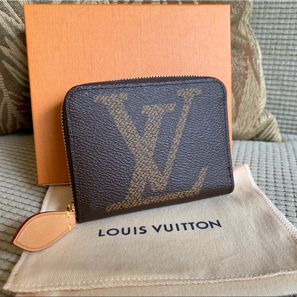 👛Louis Vuitton Giant Collection Zippy Coin 👛